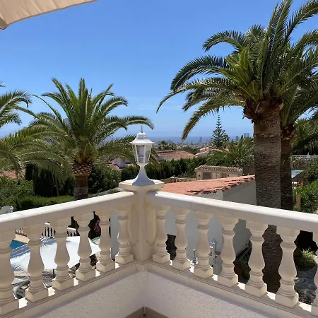 ヴィラ Emilia 4 Pax