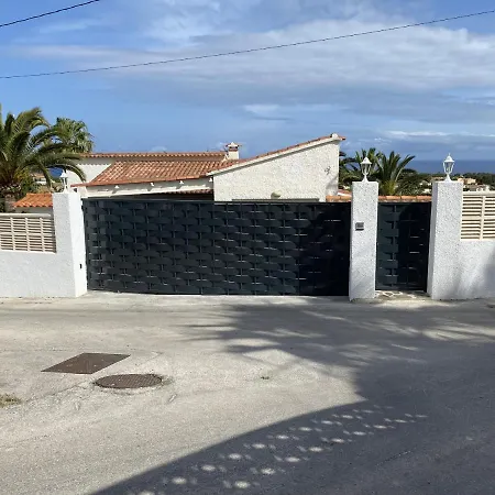 Emilia 4 Pax Calpe